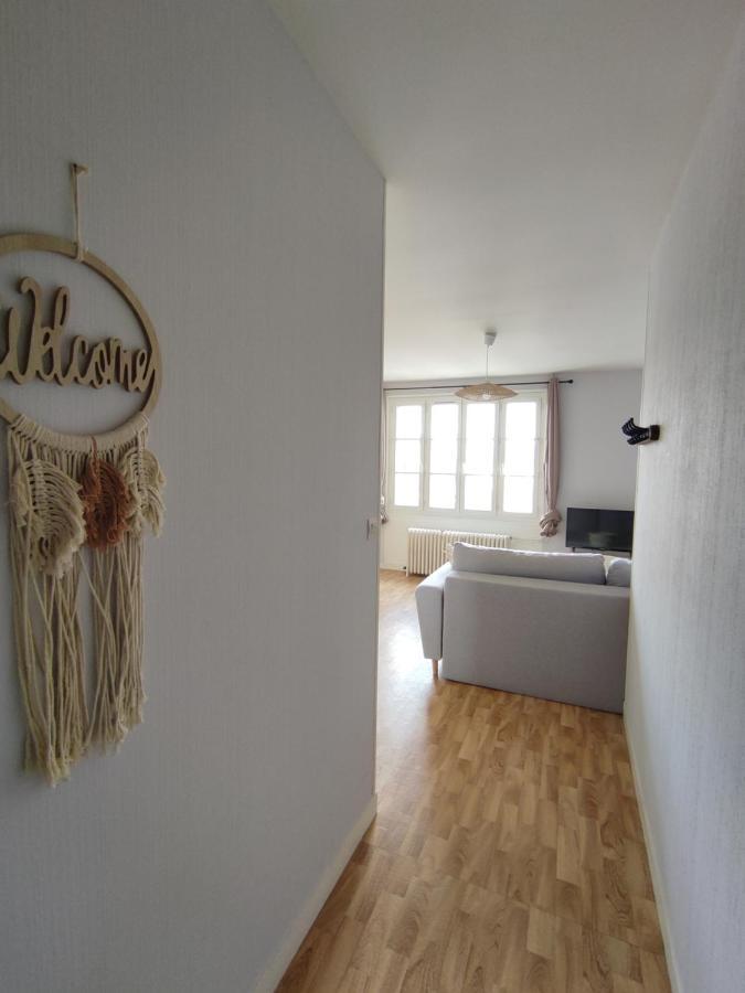 Apartment Le 101eme Dans Le Centre De Ste Mere Eglise *